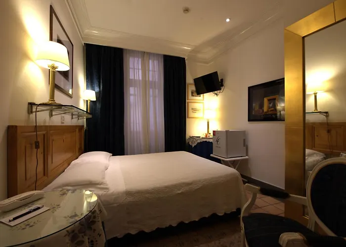 Cairoli Otel Roma