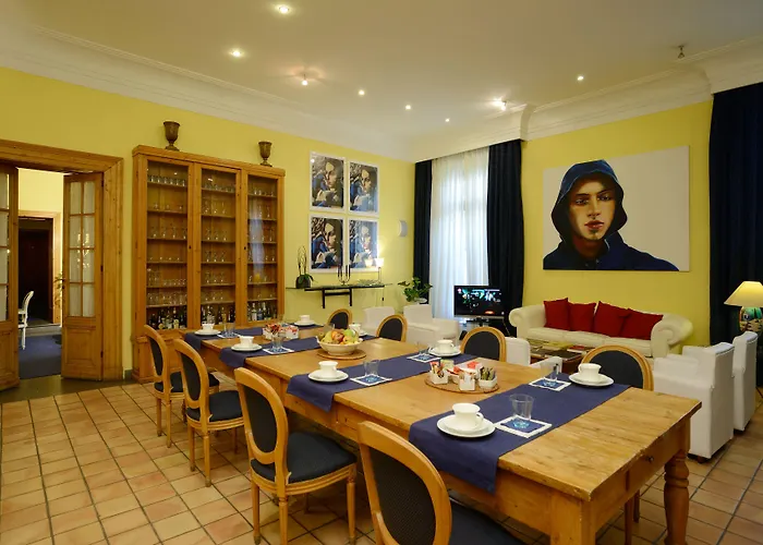 Cairoli Otel 4*