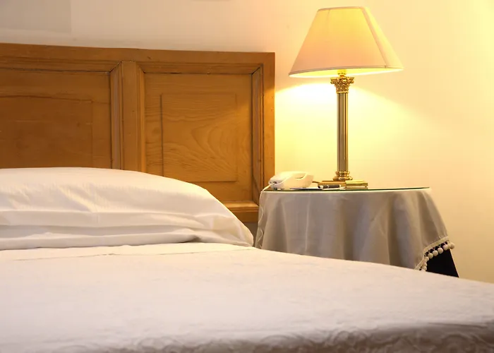 Otel Cairoli 4*